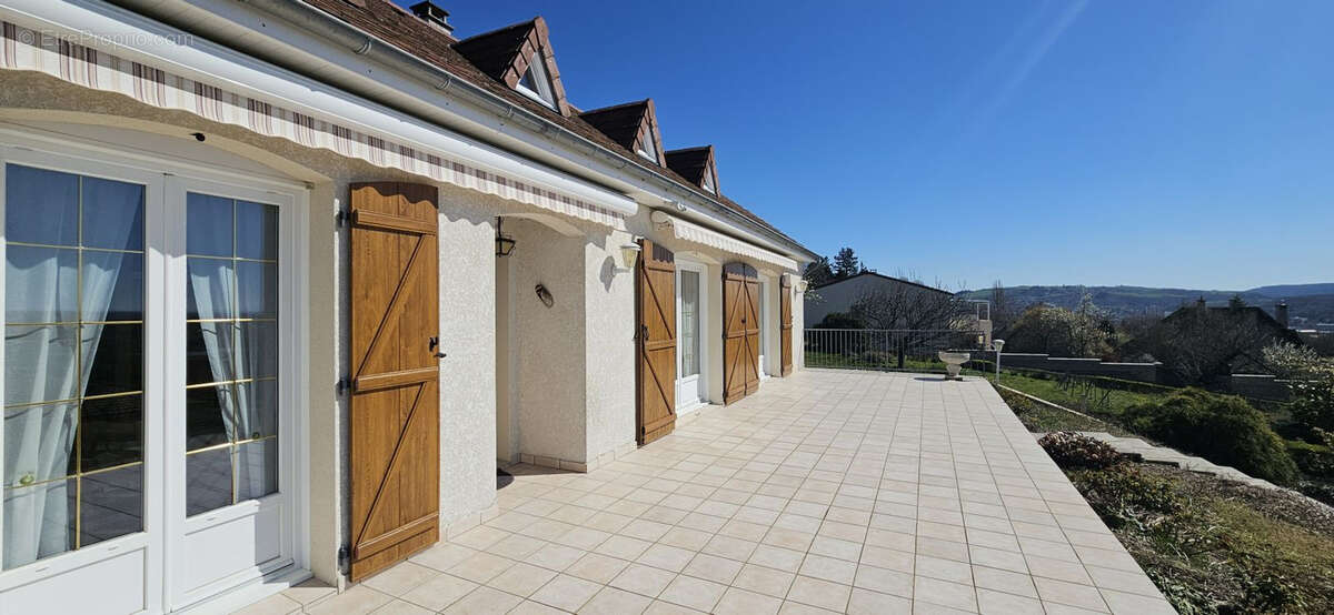 maison de plain - pied avec sous -sol complet - terrasse - photo 2