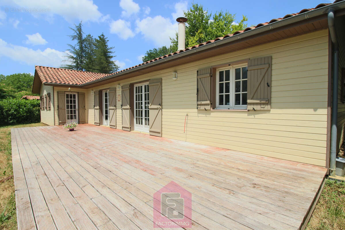 Maison à CAZALS