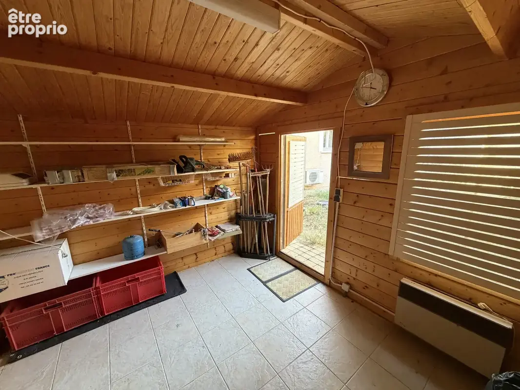 Jolie plain-pied sur 1500m2 de terrain proche ST QUENTIN LA POTERIE - photo 21