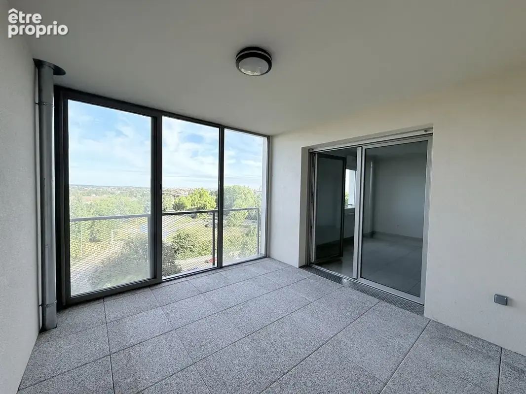 A saisir Beau F3 + loggia, parking et cave . - photo 5