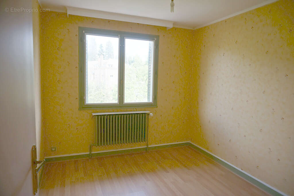 Appartement de type F4 avec cave et garage - photo 8