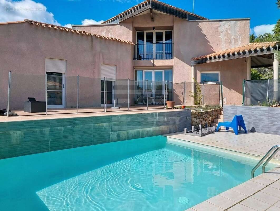 Maison à LEZIGNAN-CORBIERES