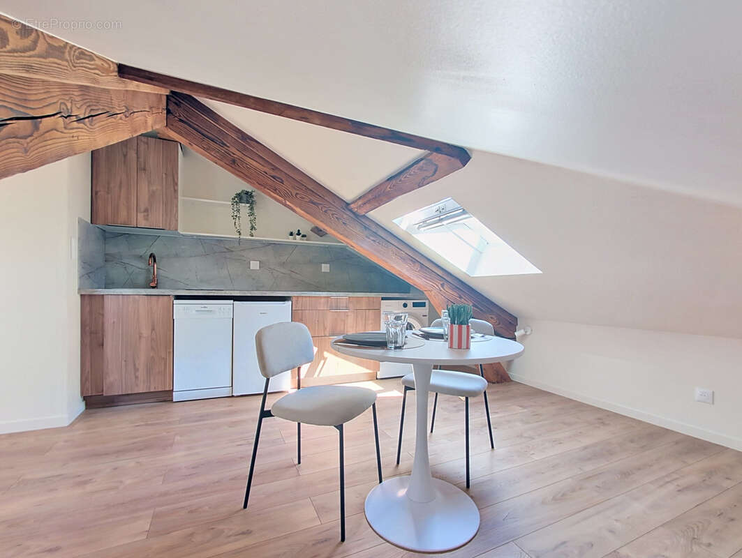 Appartement à AIX-LES-BAINS