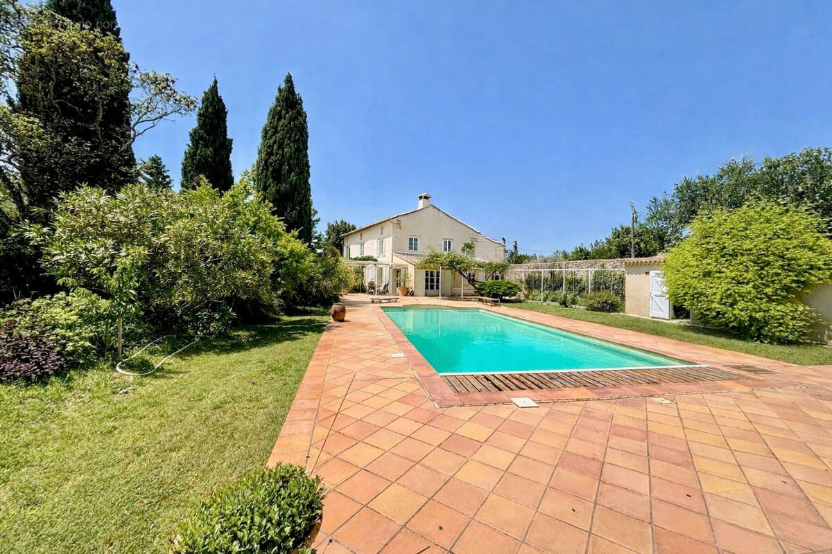 Maison à GRIGNAN