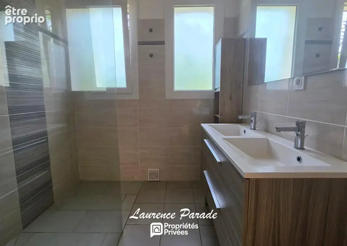 Maison  avec garage et parc, annexes - photo 7