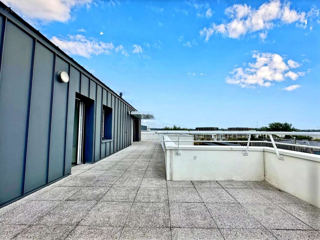 Exclusivité – t2 avec terrasse de 76 m² en dernier étage – proche du golf de villenave-d’ornon - photo 10