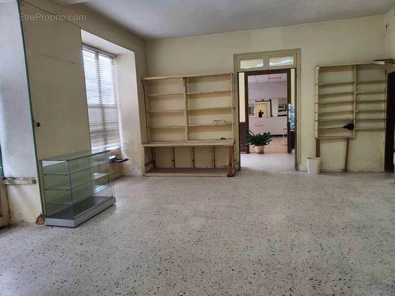 Appartement à SEISSAN