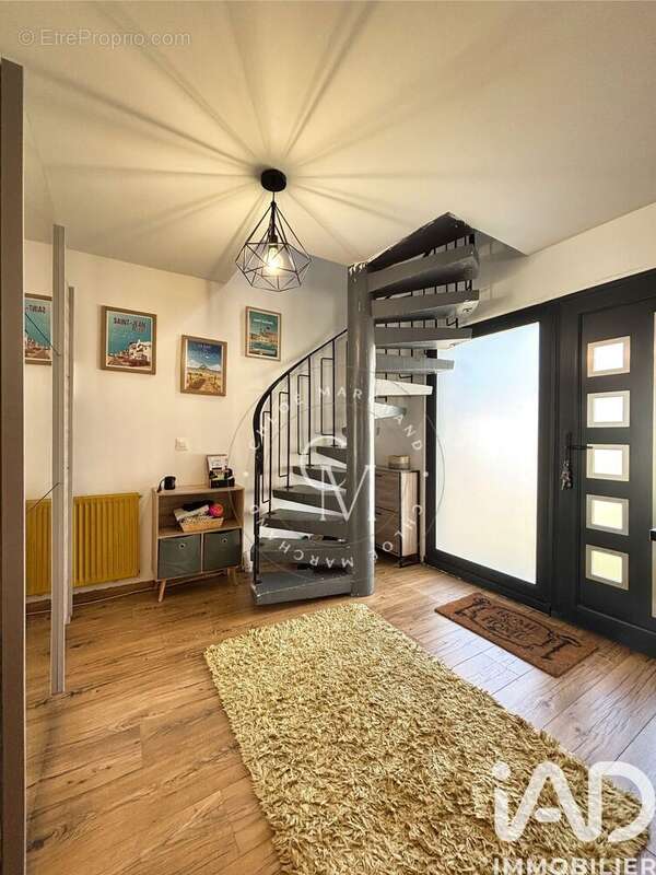 Photo 2 - Maison à LAGNY-SUR-MARNE