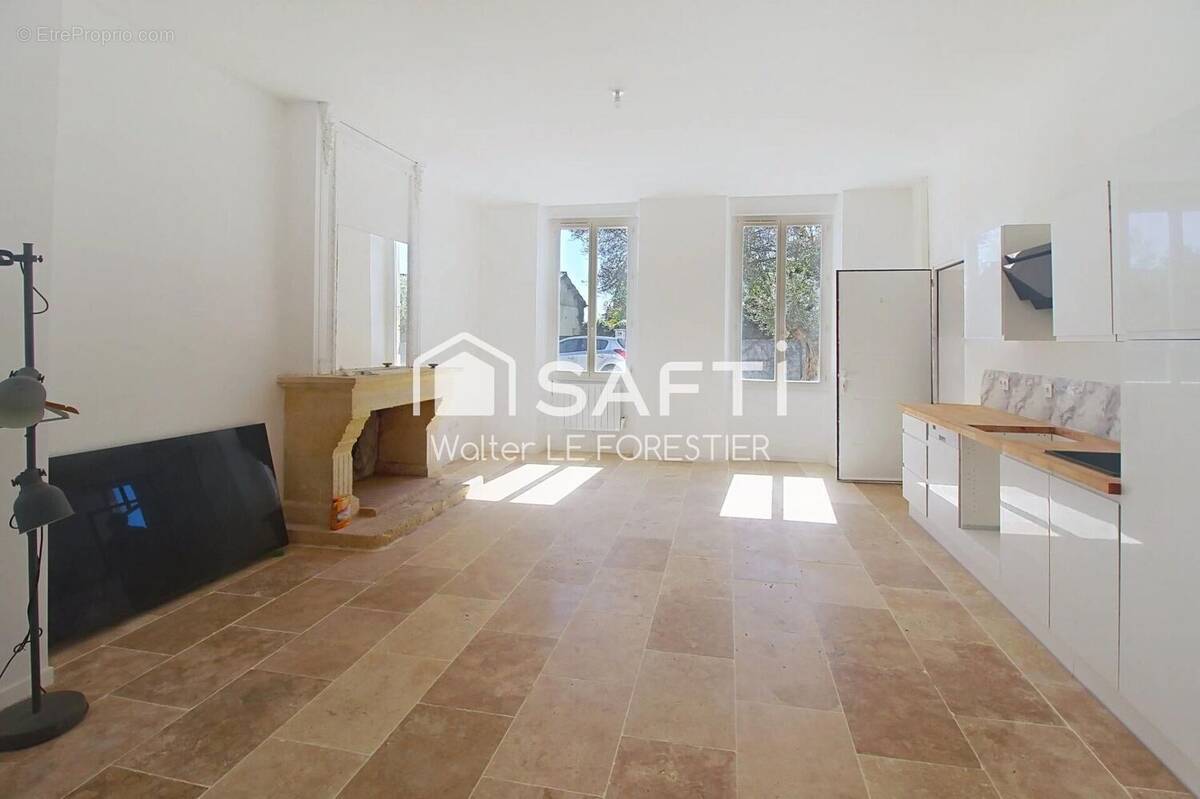 Photo 1 - Appartement à SAINT-LOUIS-DE-MONTFERRAND