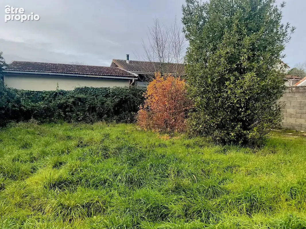 Terrain 580 m² à Merignac  - photo 3