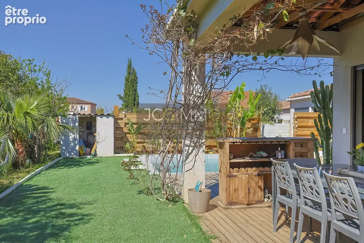 Villa contemporaine -152 m2 avec piscine et double garage à proximité des commodités - photo 14