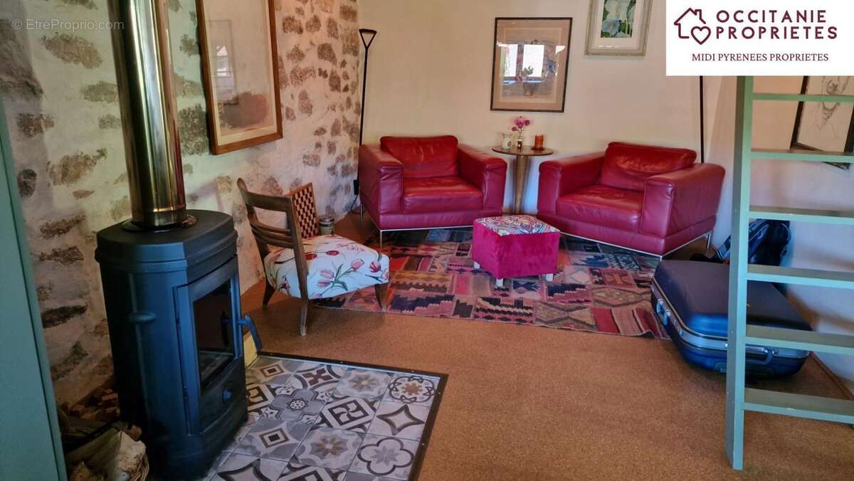 Maison à CASTELNAU-DURBAN