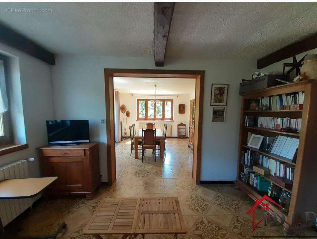 Maison à SERVANCE