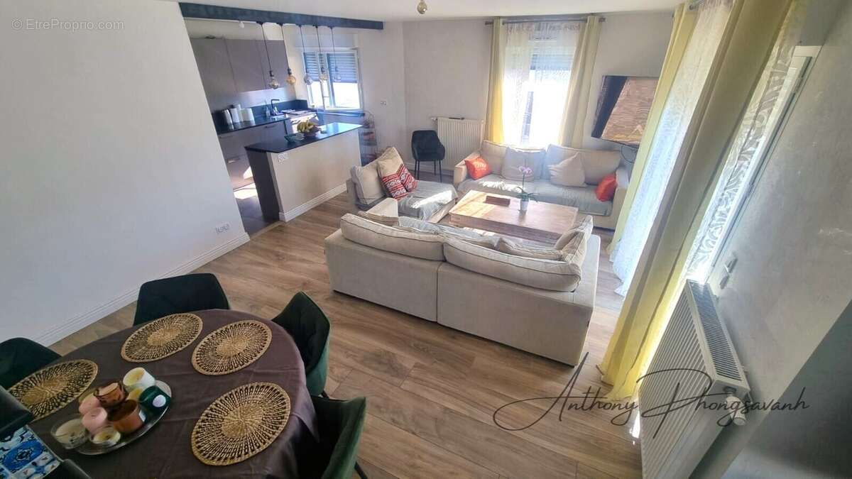Appartement à GENNEVILLIERS