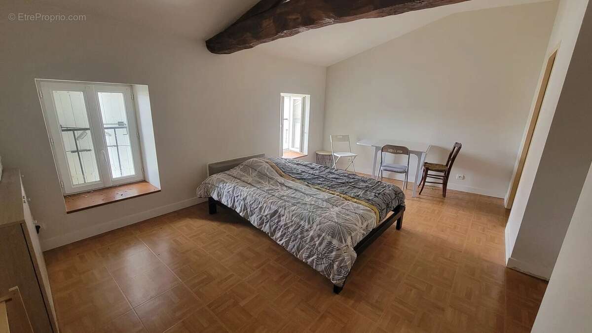Appartement à MAINE-DE-BOIXE