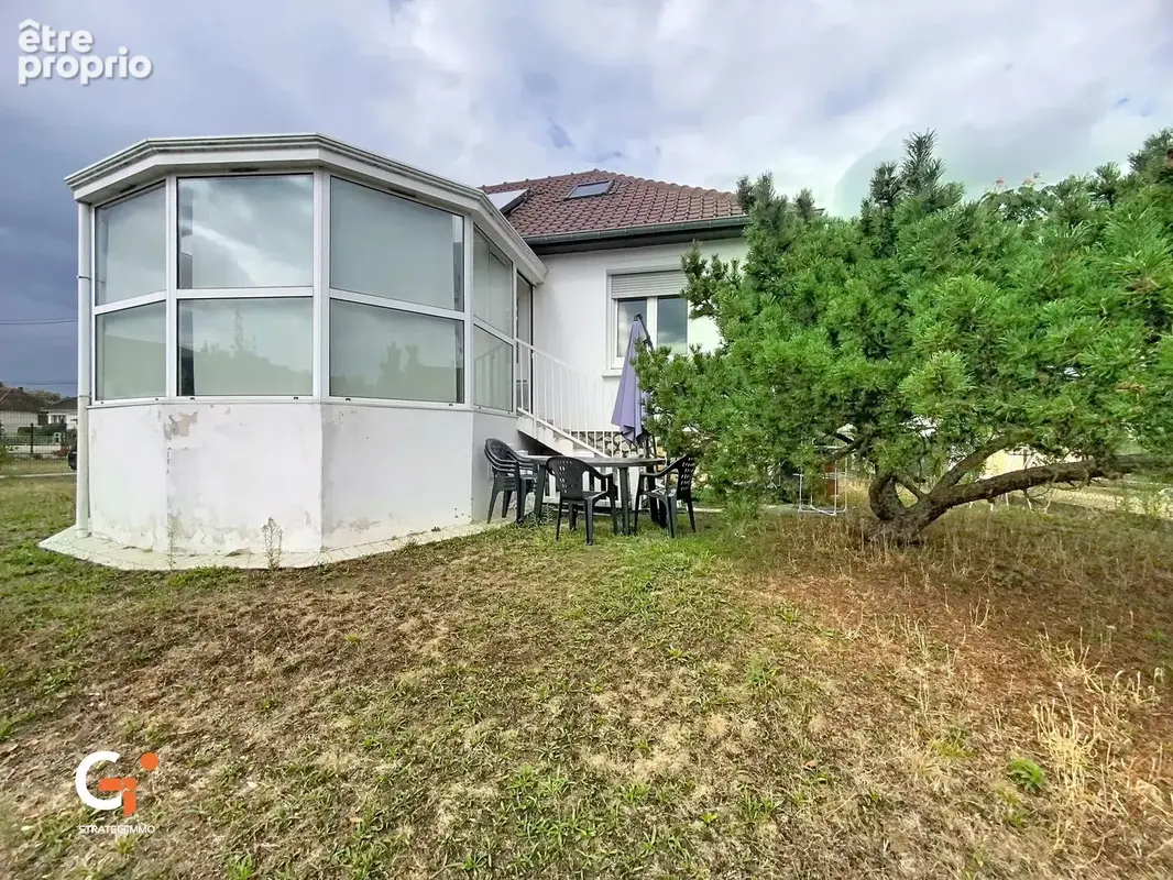 Maison de Plain Pied -  98 m² - 537m² de Terrain  - Oissel - Sur - Seine - photo 2