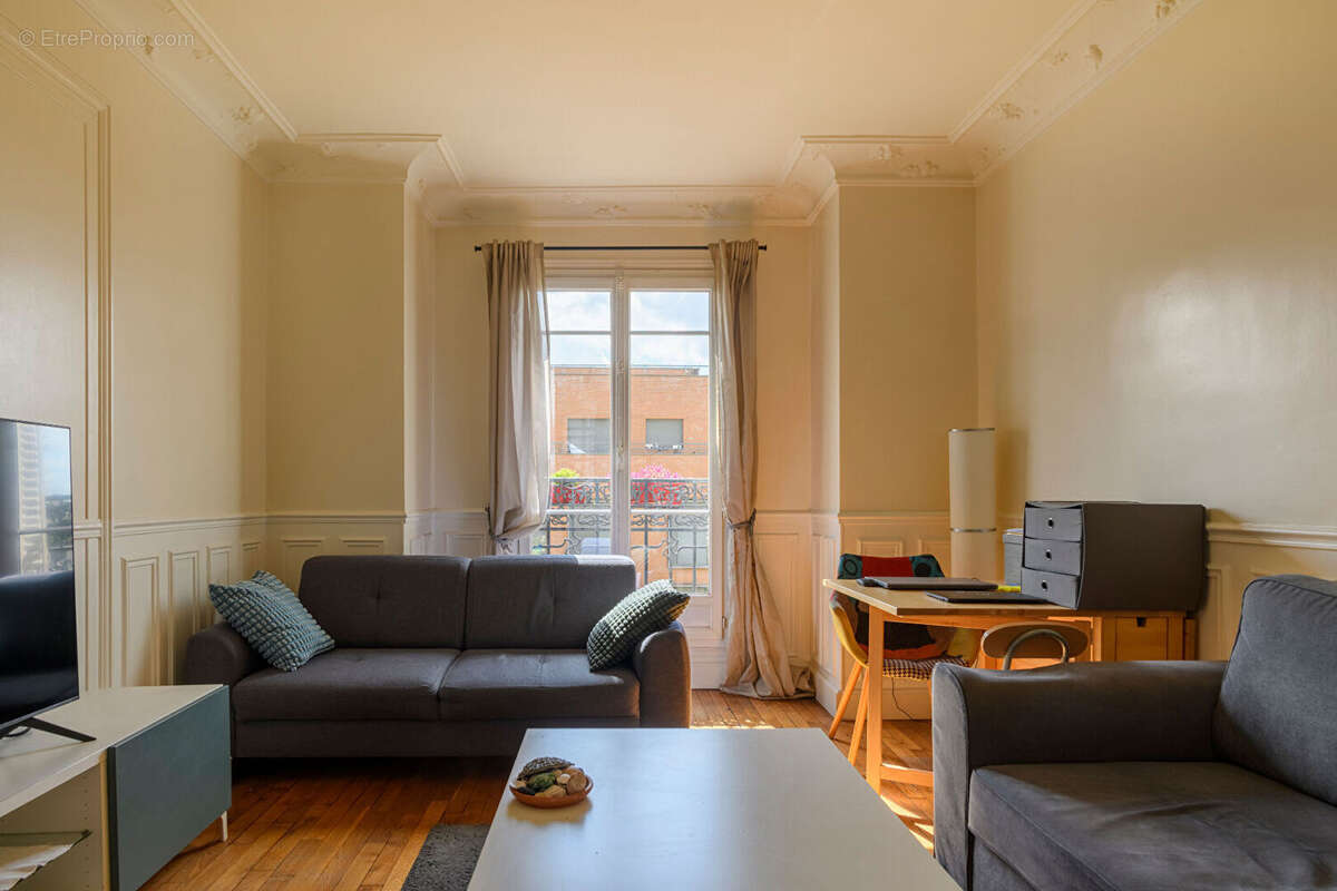 Appartement à PARIS-15E