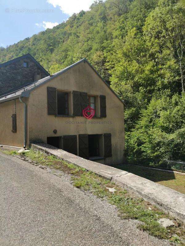 Maison à COUFLENS