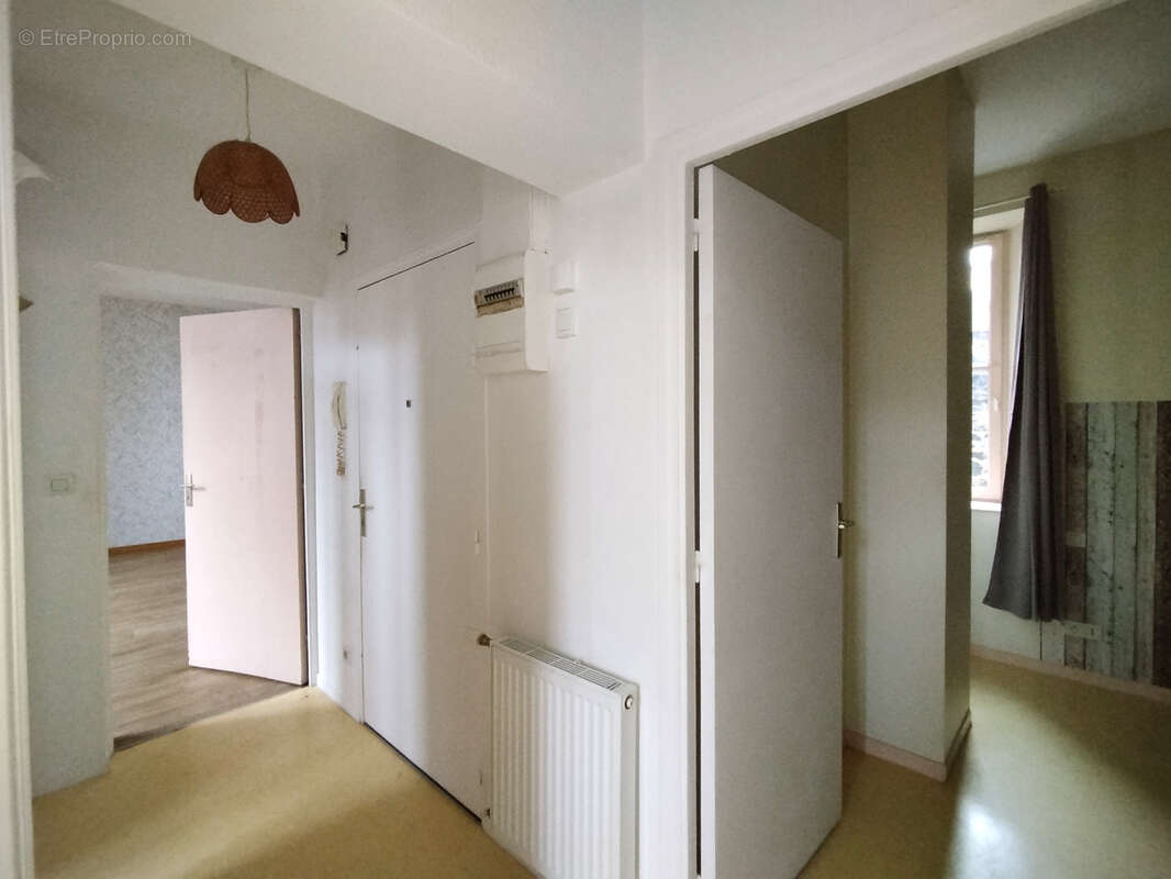 Appartement à FOUGERES