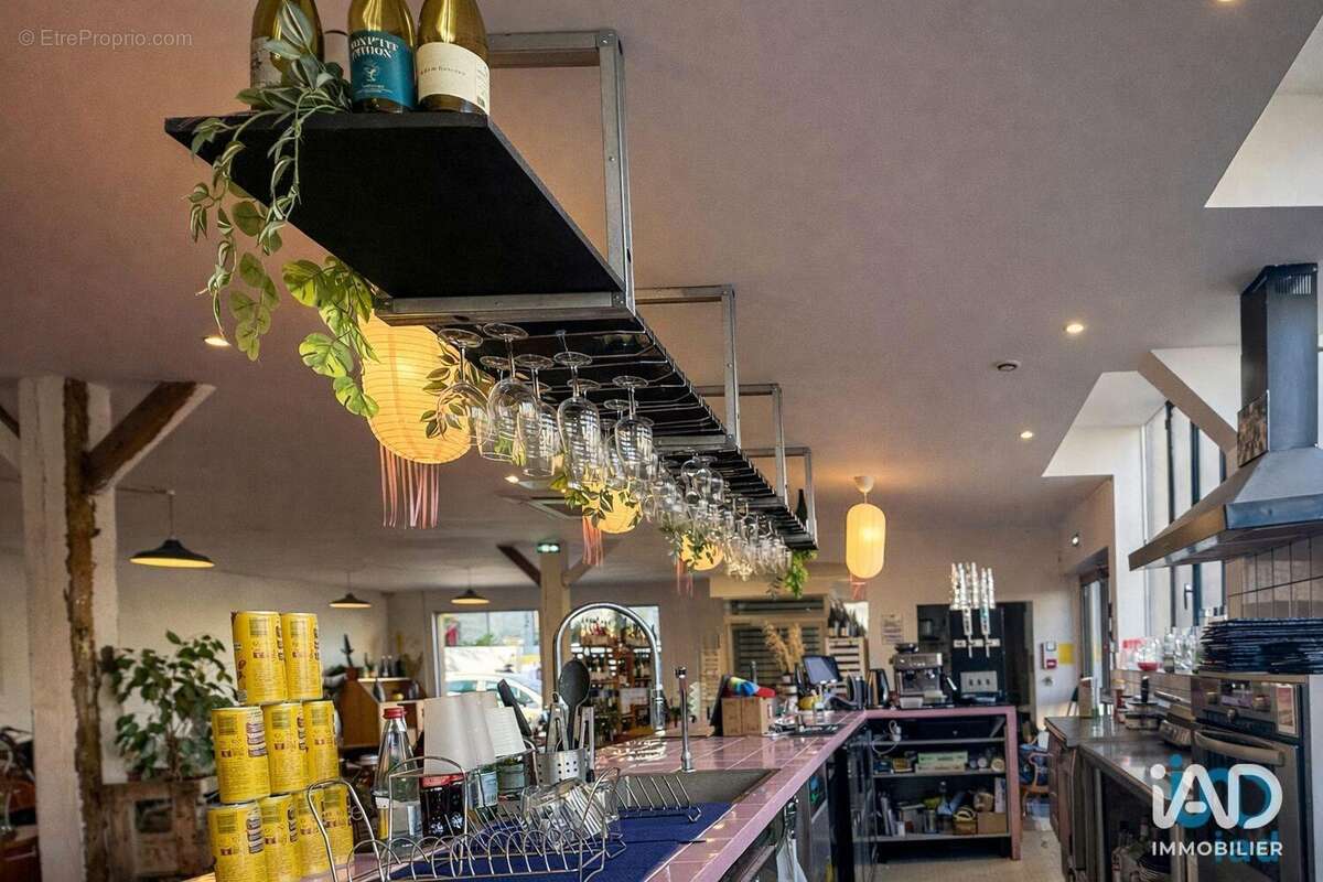 Photo 2 - Commerce à MAISONS-ALFORT