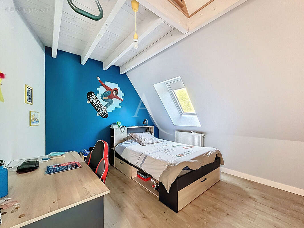 Maison à SAINT-SYLVAIN-D'ANJOU