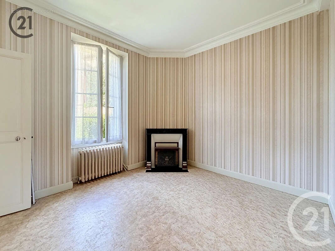 Maison 145 m² à Auxerre  - photo 5