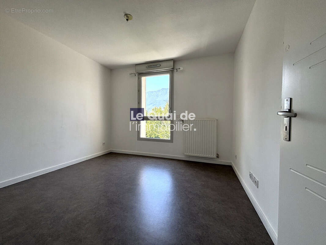 Appartement à ECHIROLLES