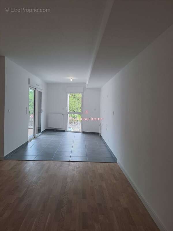 Appartement à LA RICHE