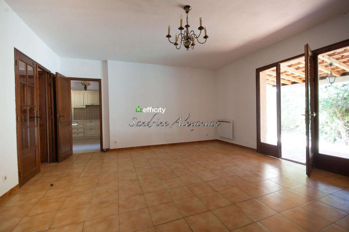 Maison 80 m² à Vidauban  - photo 5