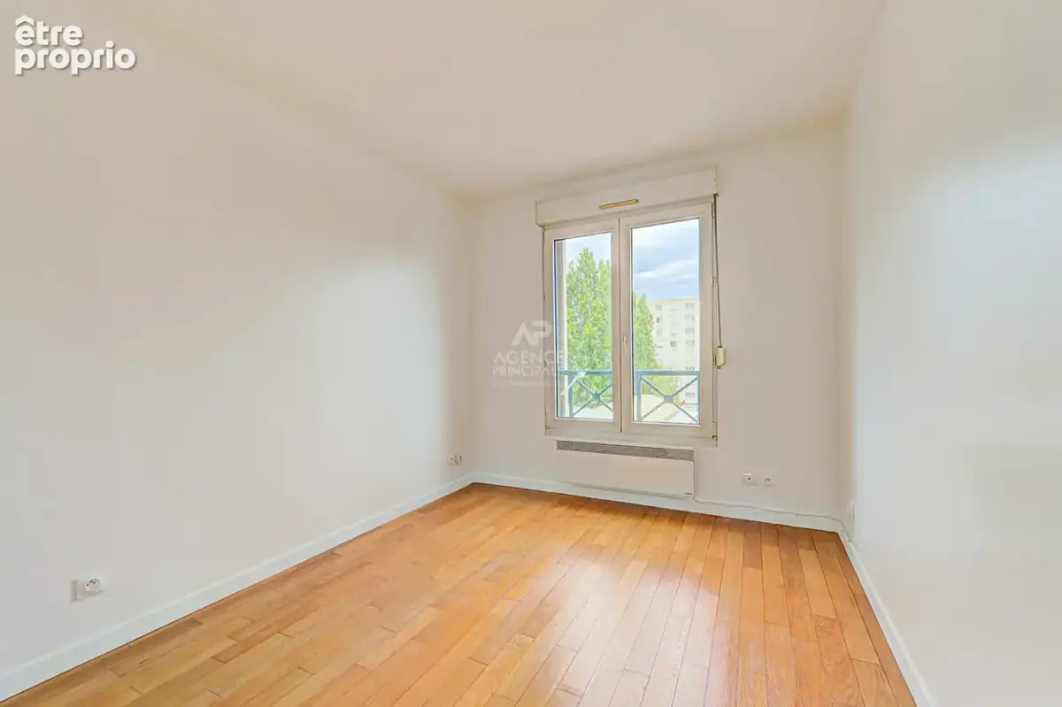 Appartement Saint Germain En Laye - Dernier étage - Terrasse - Vue panoramique - Plein Sud - 101m2 - photo 11