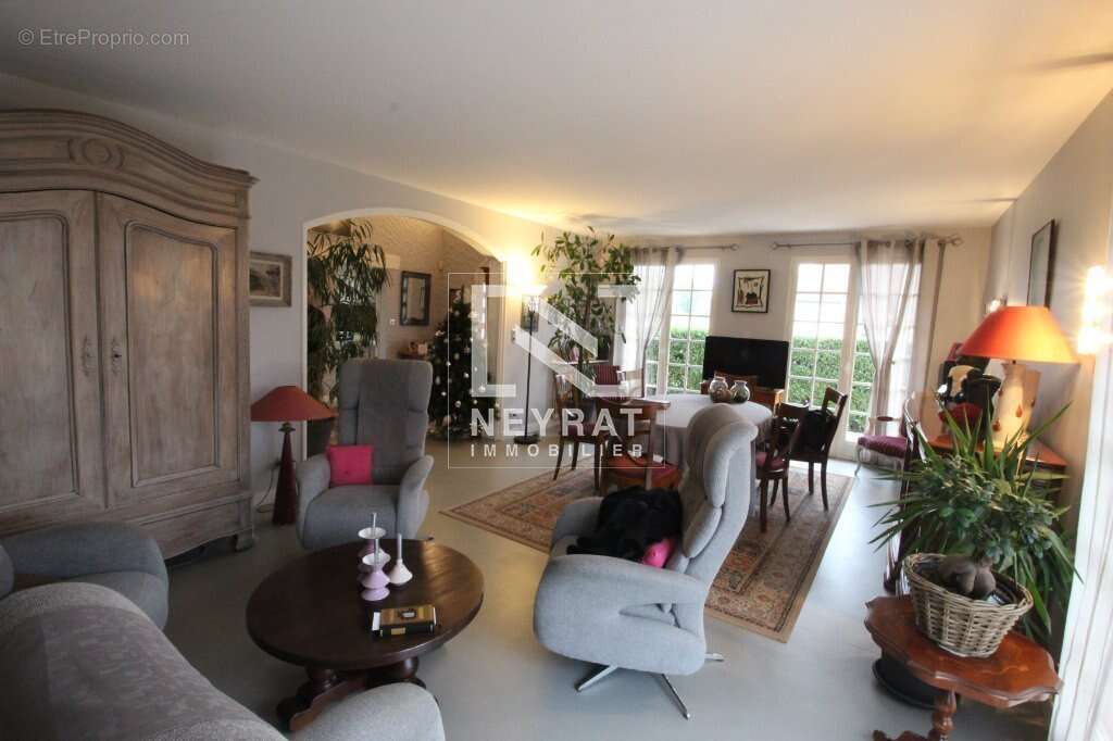 Maison à LA CHAPELLE-NAUDE