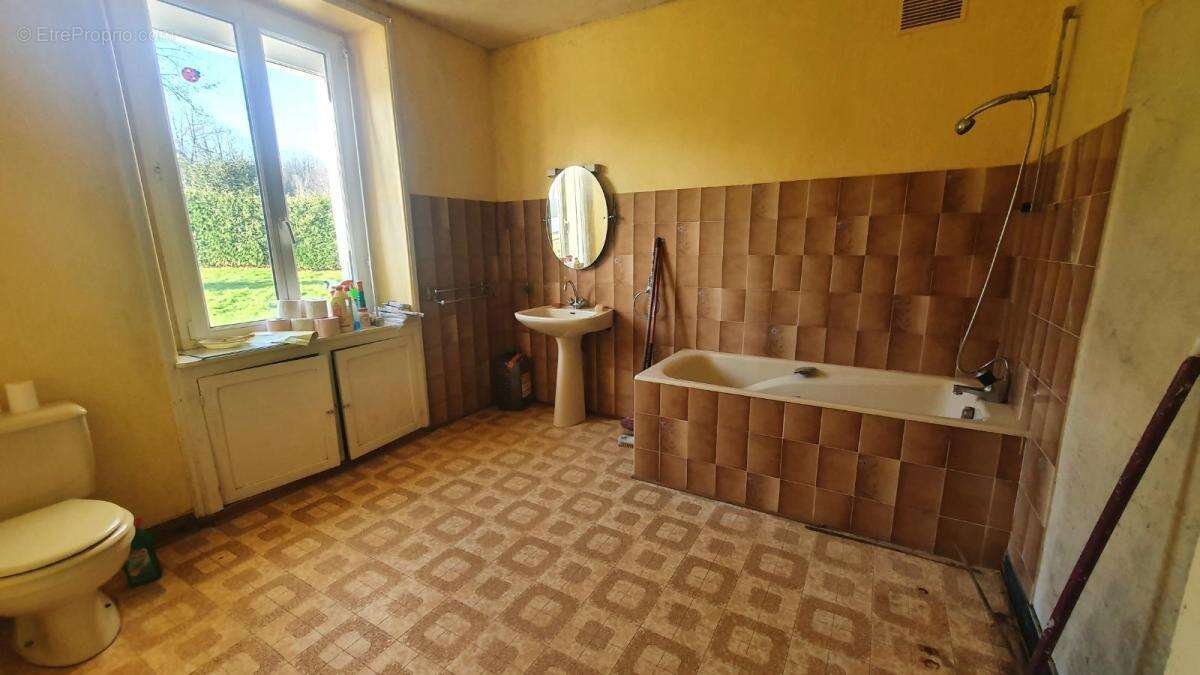 Maison 108 m² à Gourin  - photo 4