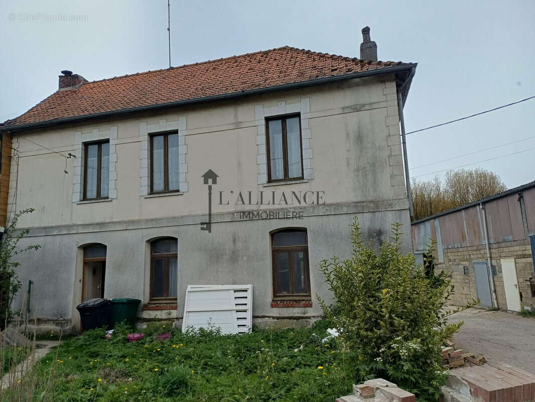 MAINTENANT - Maison à BOURET-SUR-CANCHE