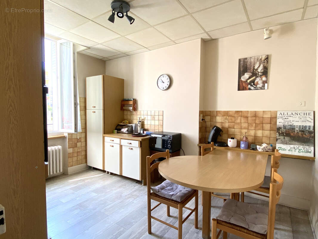 Maison à CLERMONT-FERRAND