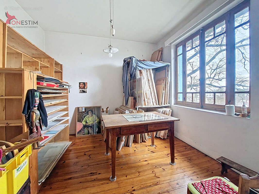 Maison à MONTBRISON