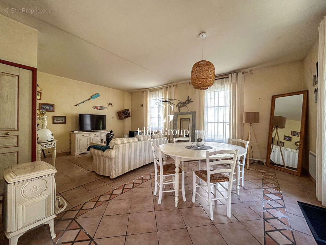 Maison à SOUBISE