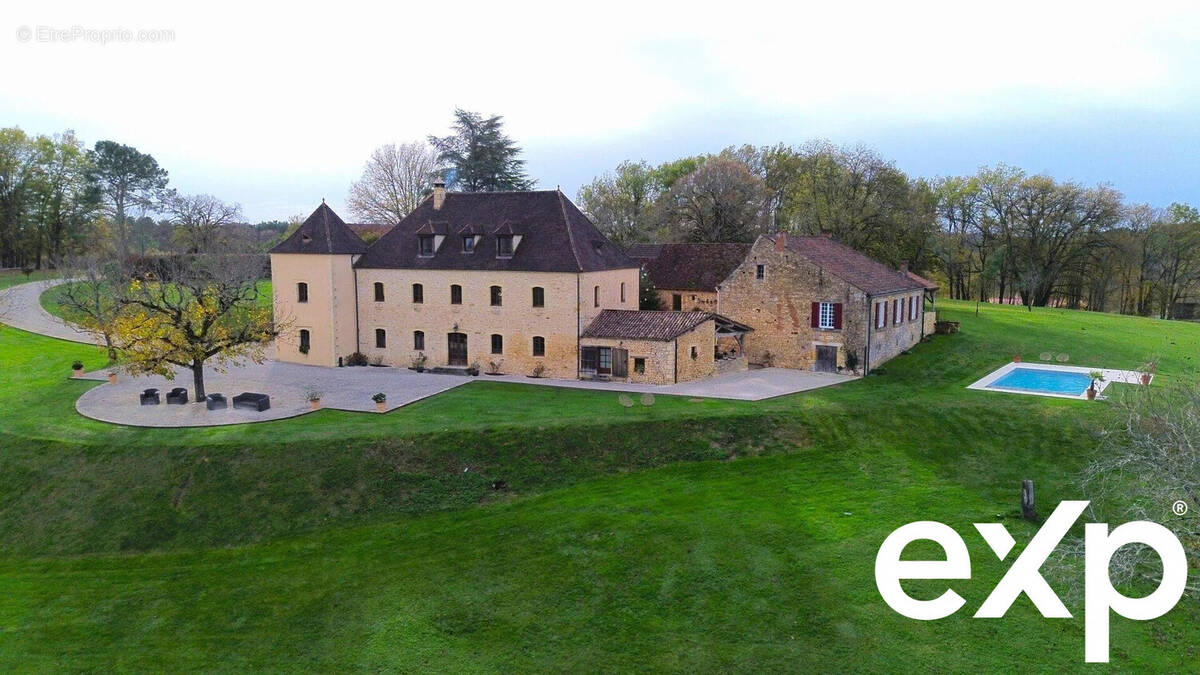 Maison à SAINT-CYPRIEN