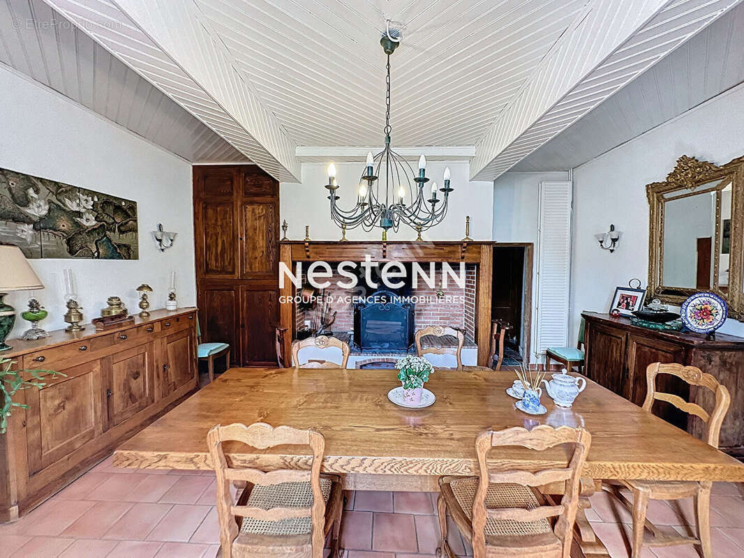 Maison à SEISSAN