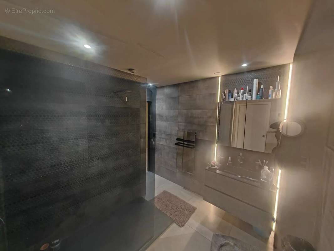 Maison à CAGNES-SUR-MER