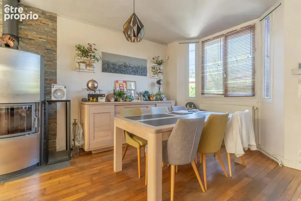 Maison de 5 pièces de 131 m² (71,1 Loi Carrez) situé à Igny - photo 6