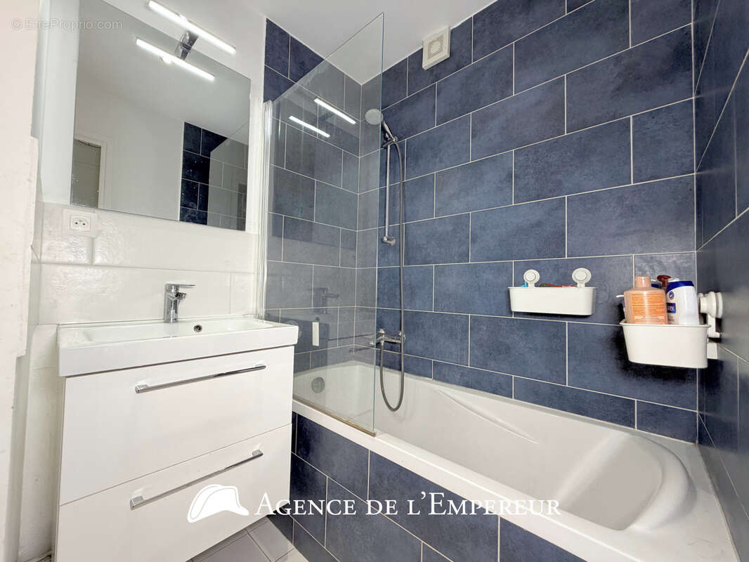 Appartement à SURESNES