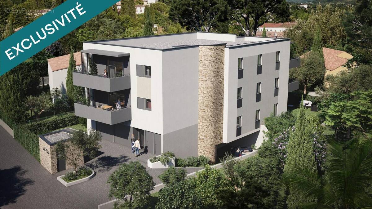 Photo 1 - Appartement à FREJUS