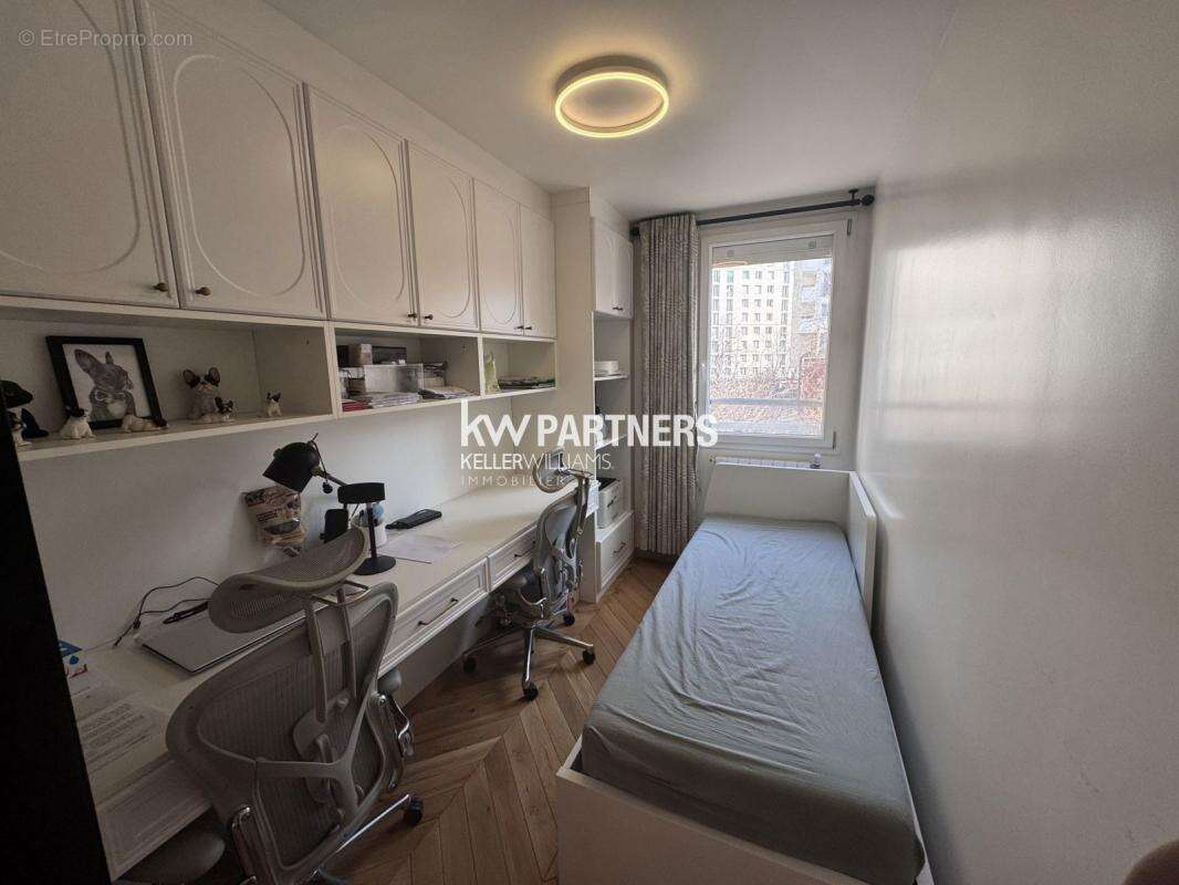 Appartement à PARIS