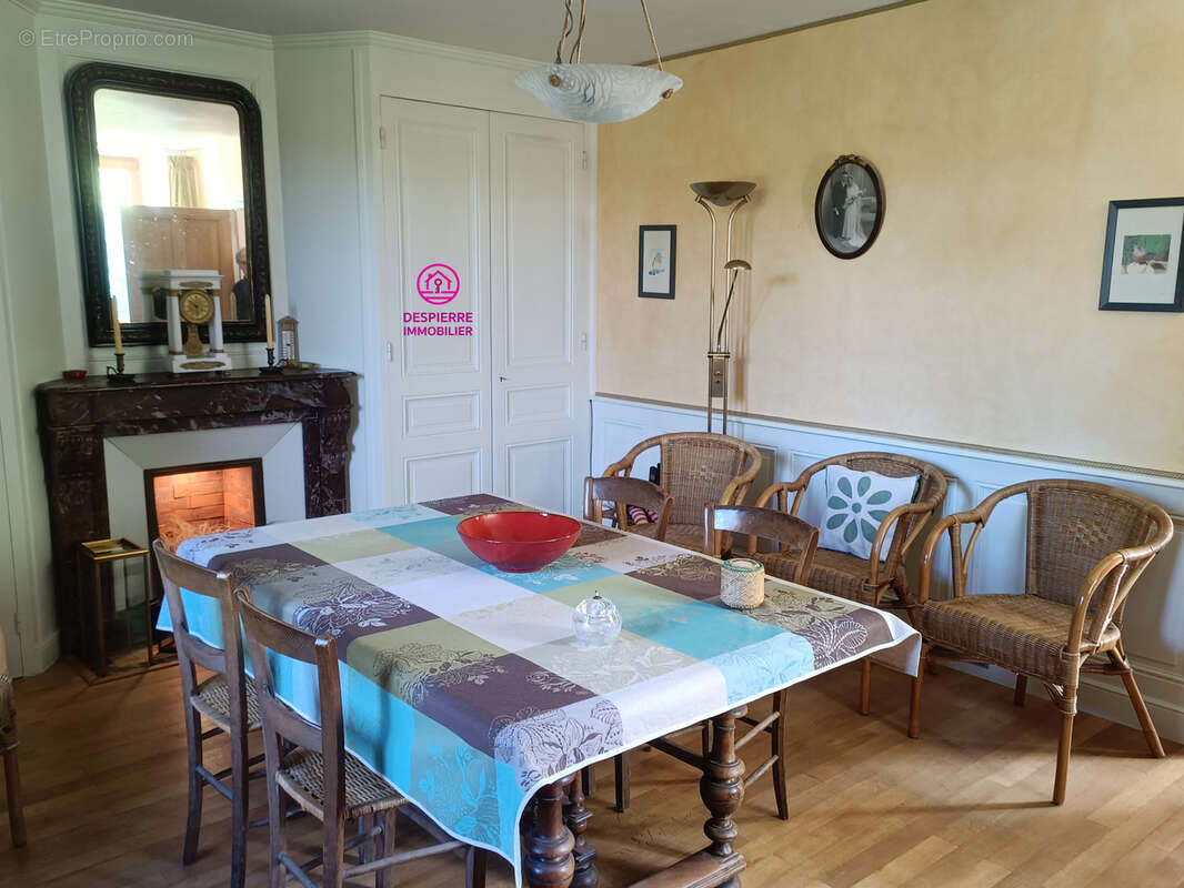 Maison à SAINT-MAURICE-L'EXIL