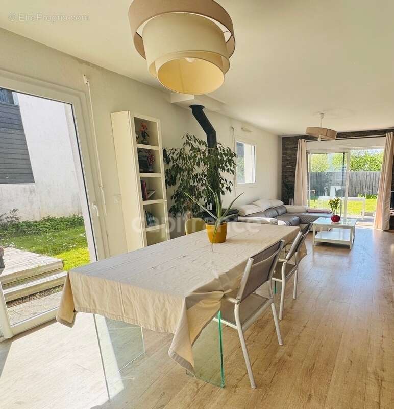 Maison à MESQUER