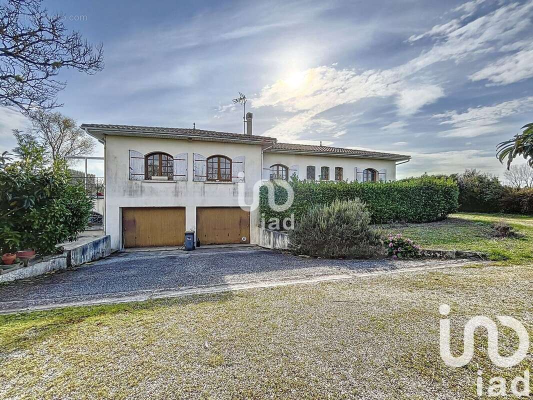 Photo 4 - Maison à SAINT-SEURIN-DE-CADOURNE