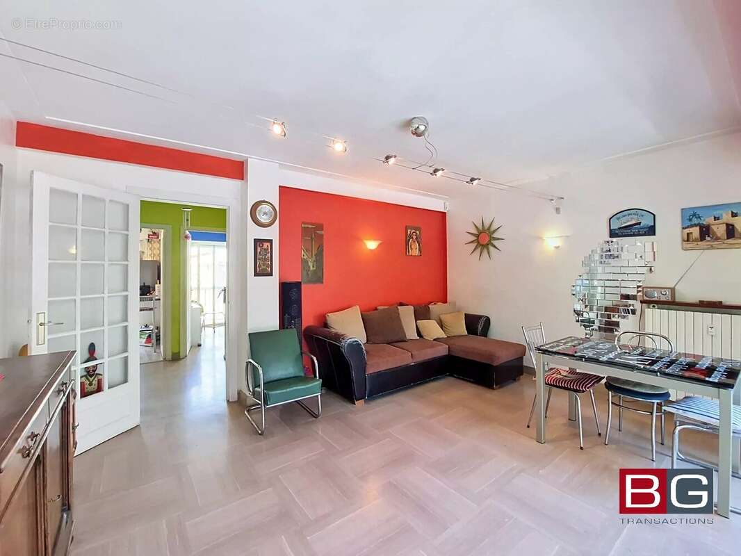Juan-les-pins centre – investissement à fort potentiel - photo 2
