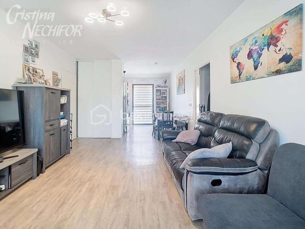 Appartement à MONTEVRAIN