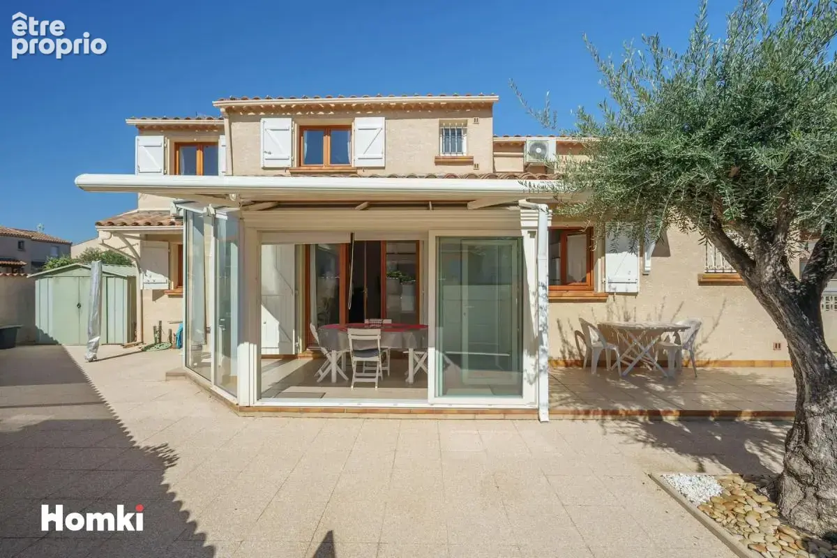 Maison/Villa T5 de 80 m² à Agde 34300 - photo 2