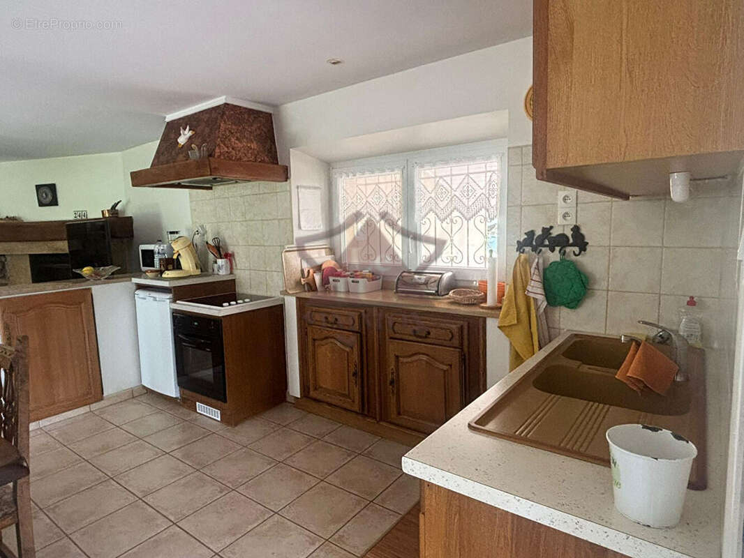 Maison à SAINT-AMBROIX